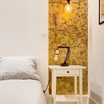 Historical Gem In Baixa *