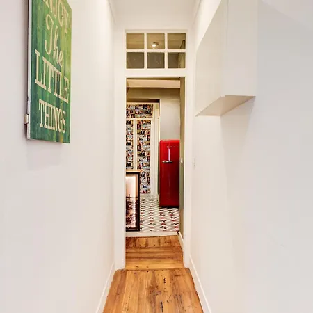 Historical Gem In Baixa