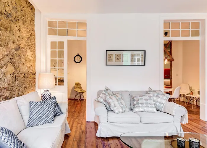 Historical Gem In Baixa